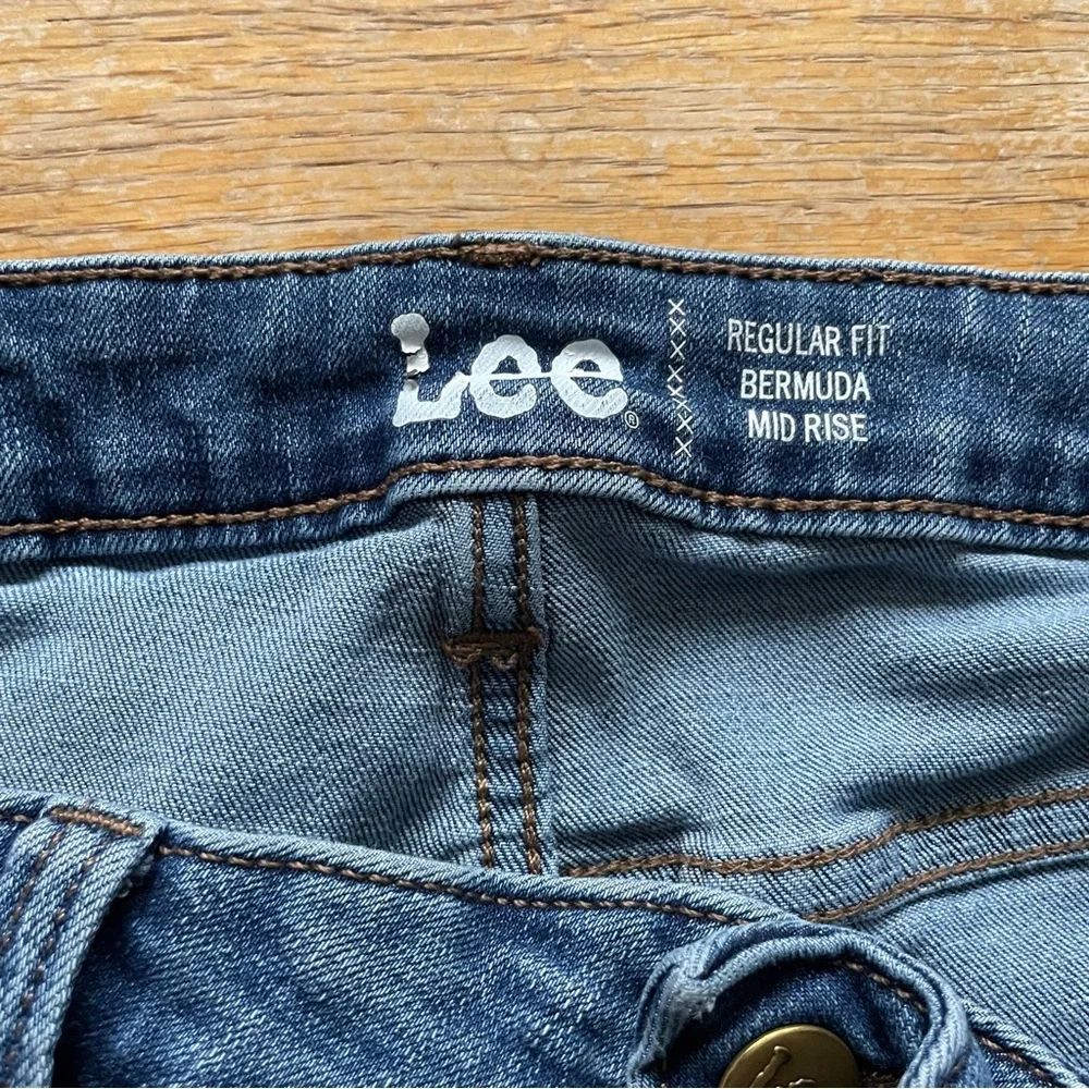 Lee Mid Rise Bermuda Denim Shorts - Picture 3 of 9